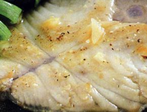 Cá thu hấp mỡ hành